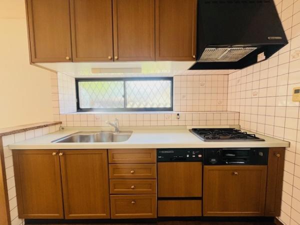 香芝市関屋の中古一戸建て
