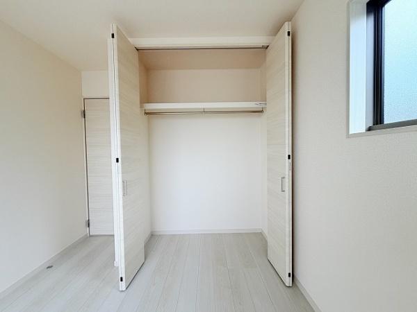 川西町結崎20期　3号棟　新築戸建