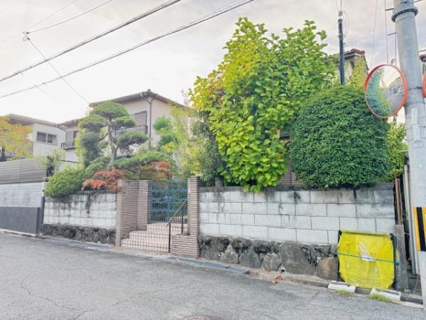 北葛城郡河合町高塚台２丁目の土地