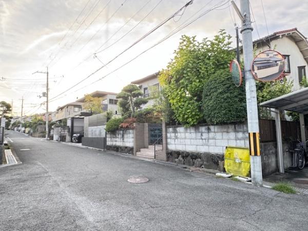 北葛城郡河合町高塚台２丁目の土地