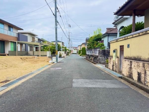 香芝市真美ヶ丘１丁目の土地