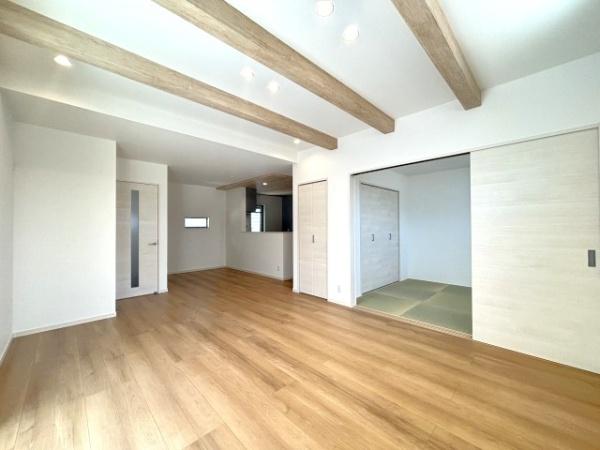橿原市菖蒲町1丁目　新築戸建