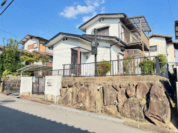 北葛城郡上牧町桜ケ丘１丁目の土地