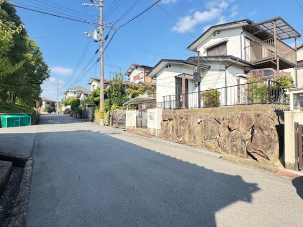 北葛城郡上牧町桜ケ丘１丁目の土地