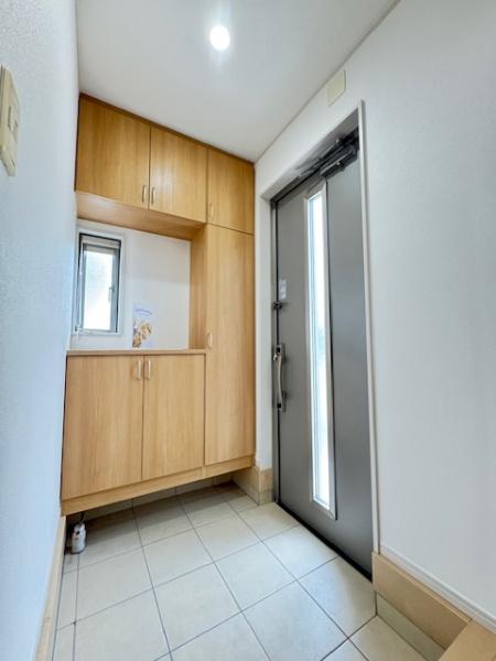 北葛城郡上牧町下牧3丁目の中古一戸建て(玄関)