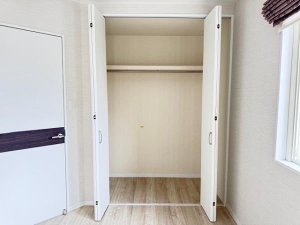 北葛城郡上牧町下牧1丁目の中古一戸建て(収納)