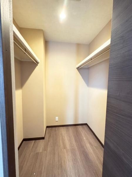 北葛城郡上牧町下牧1丁目の中古一戸建て(収納)