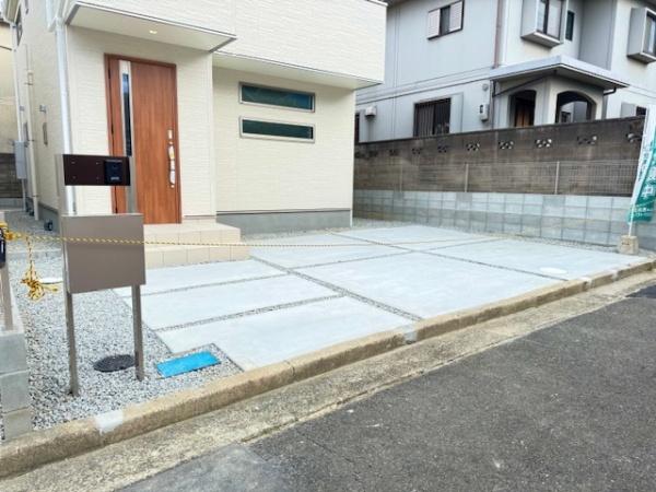 北葛城郡河合町泉台2丁目3号棟 新築戸建(駐車場)