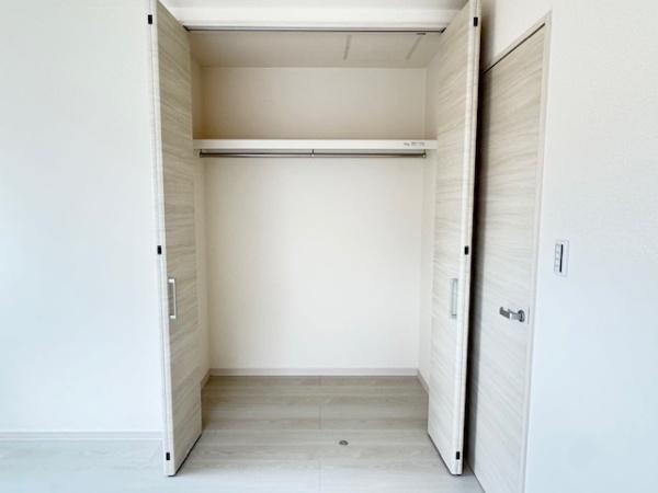 北葛城郡河合町泉台2丁目3号棟 新築戸建(収納)
