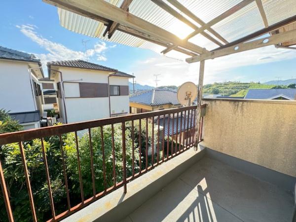 北葛城郡上牧町米山台4丁目の中古一戸建て(バルコニー)