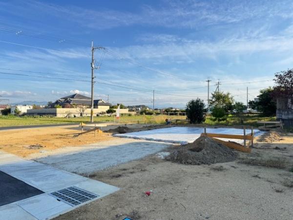 香芝市別所　新築戸建　2号棟