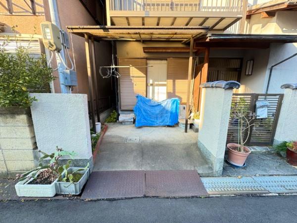 生駒郡斑鳩町目安４丁目の中古一戸建て