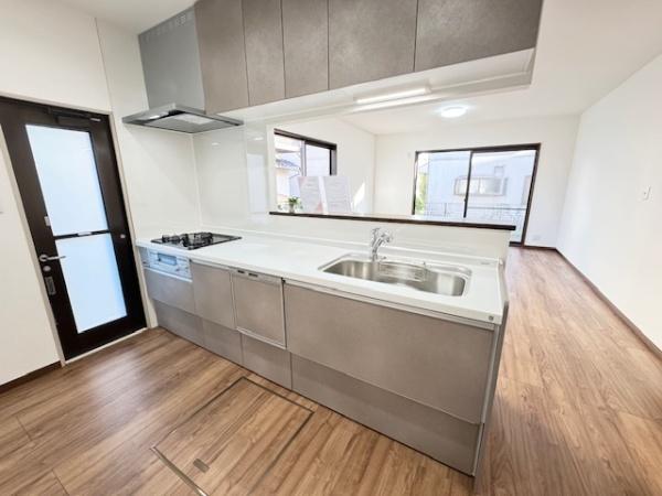 香芝市西真美1丁目　中古戸建