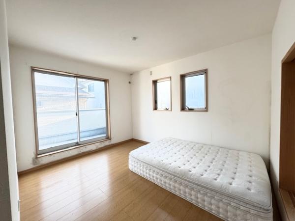 香芝市尼寺３丁目の中古一戸建て