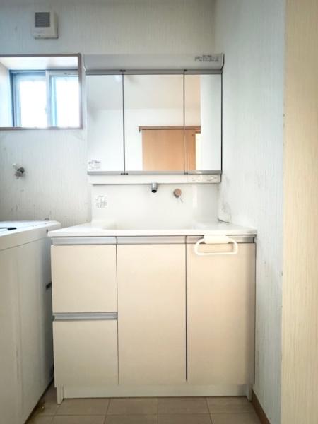 香芝市尼寺3丁目　中古戸建