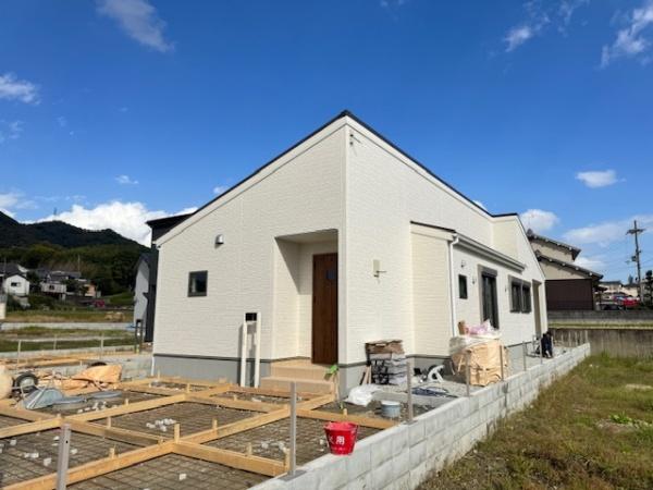 生駒郡斑鳩町龍田3丁目2期　新築戸建　2号棟