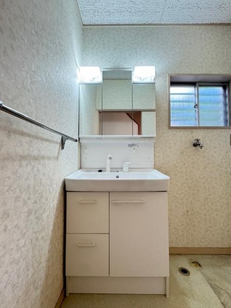 北葛城郡王寺町明神３丁目の中古一戸建て