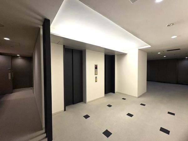 ルネッサなんばタワー