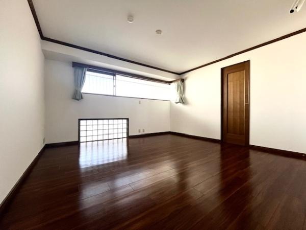 朝日プラザ・アトリアーナ八木