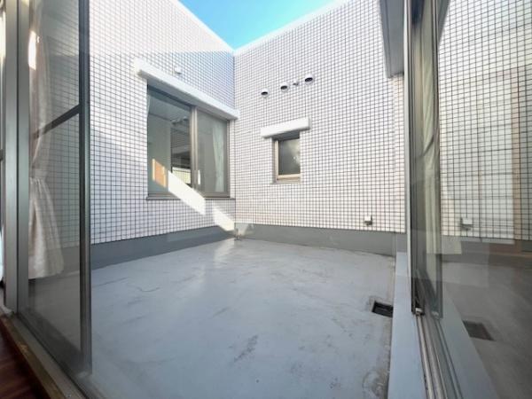 朝日プラザ・アトリアーナ八木