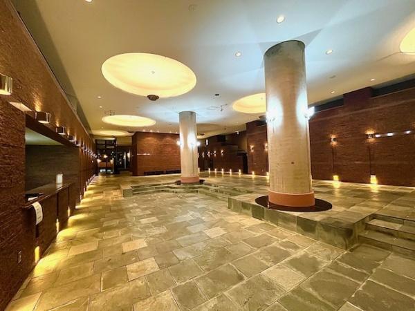 朝日プラザ・アトリアーナ八木