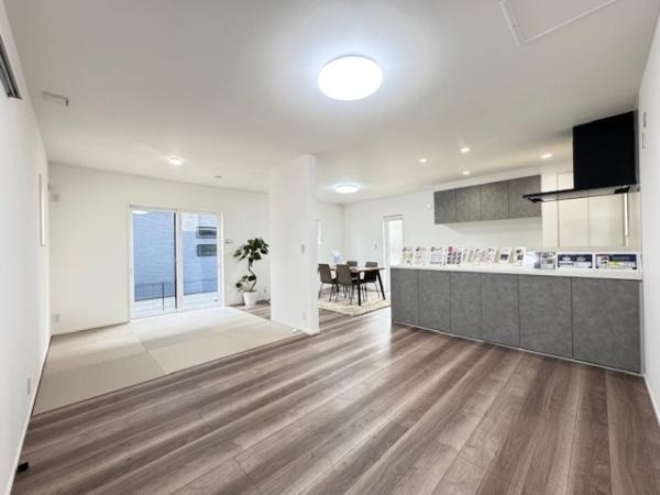 生駒郡斑鳩町龍田南5丁目　新築戸建　3号棟