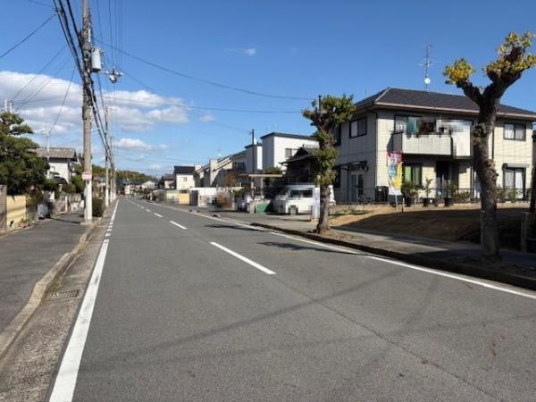 香芝市西真美２丁目の土地