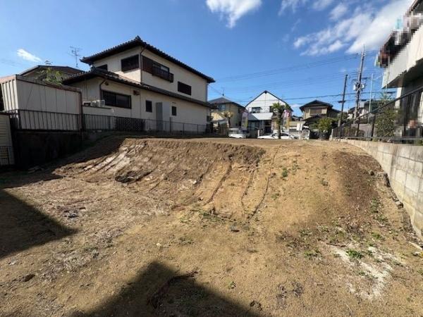 香芝市西真美２丁目の土地