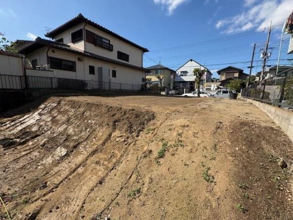香芝市西真美２丁目の土地