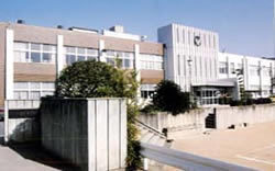 葛城市長尾の土地(葛城市立白鳳中学校)