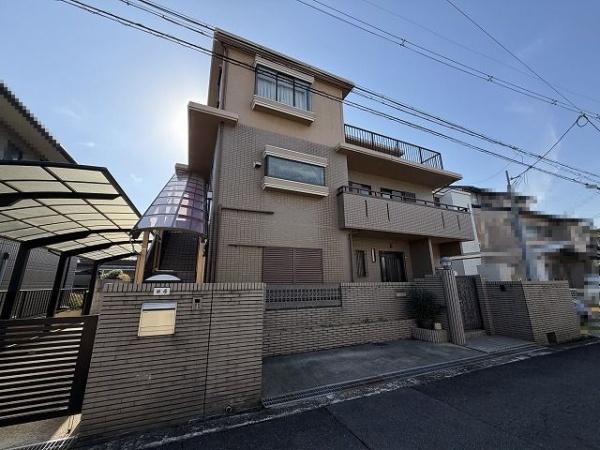 橿原市上品寺町の中古一戸建て