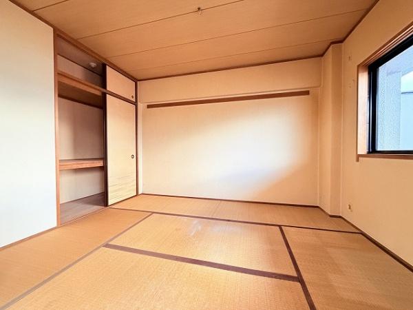 ネオハイツ八木西