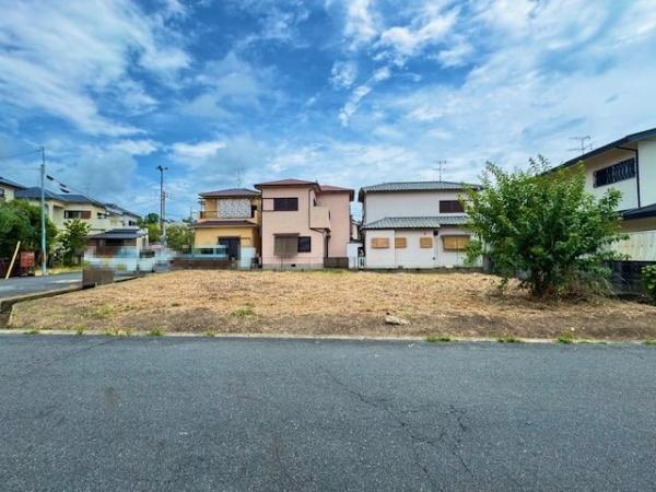 北葛城郡上牧町松里園２丁目の土地