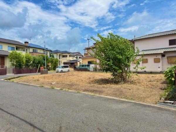 北葛城郡上牧町松里園２丁目の土地