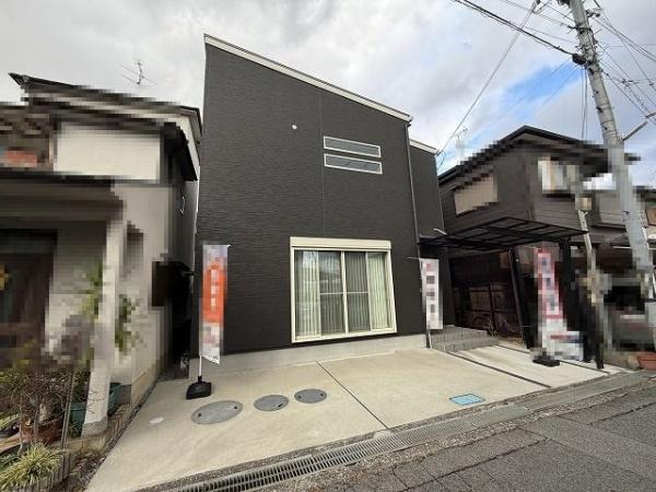 橿原市東坊城町の中古一戸建て