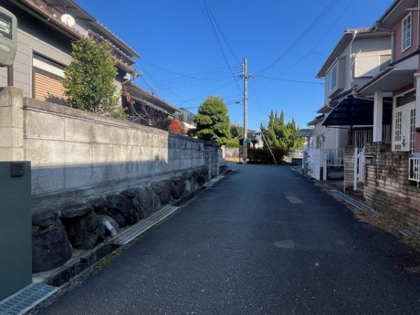 北葛城郡上牧町松里園３丁目の中古一戸建て