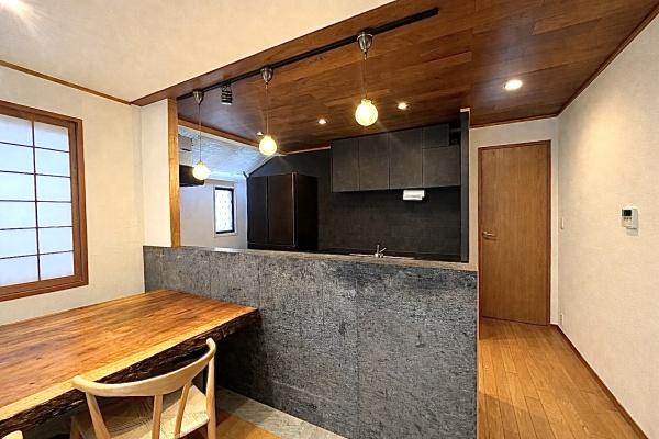 橿原市城殿町　中古戸建