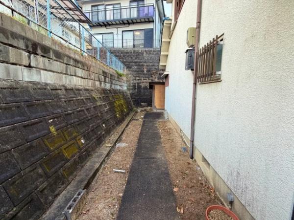 北葛城郡王寺町本町３丁目の中古一戸建て