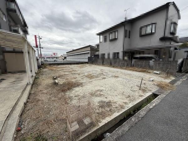 橿原市東坊城町の土地