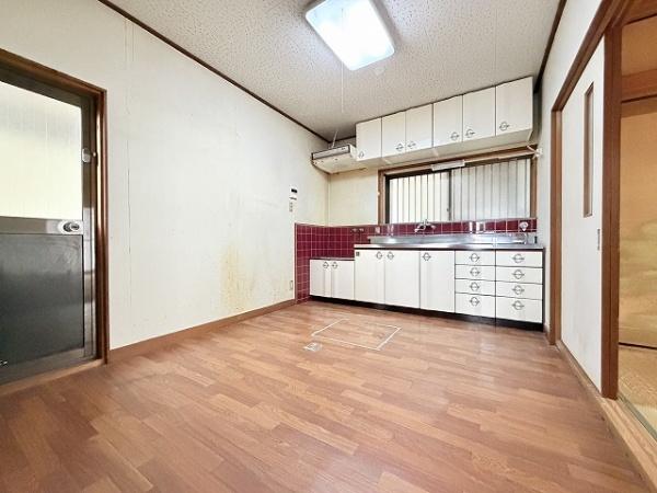 橿原市十市町　中古戸建