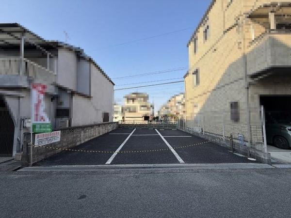 橿原市中曽司町　店舗付き中古戸建