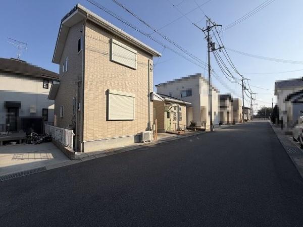 磯城郡田原本町秦庄　店舗付き中古戸建