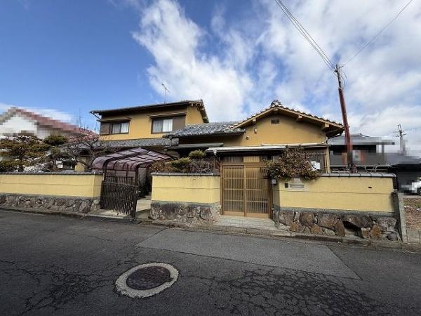 橿原市新口町の中古一戸建て