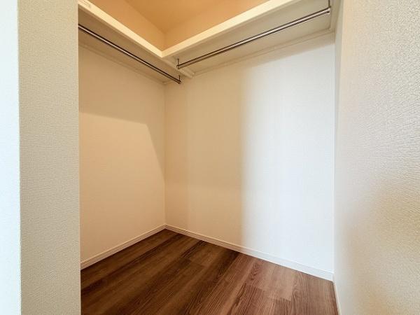 天理市丹波市町3期　1号棟　新築戸建