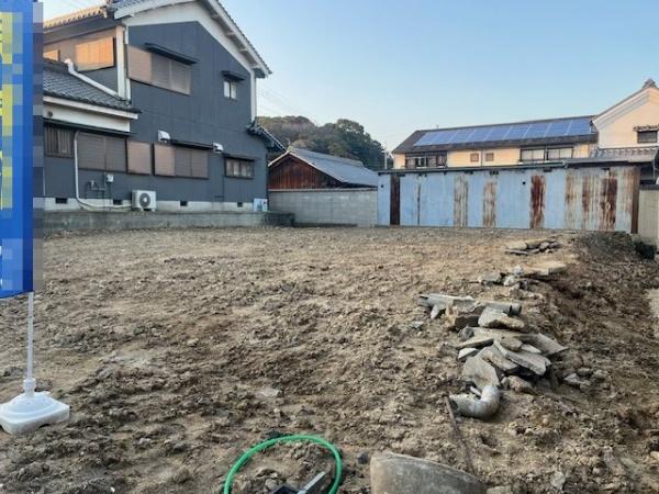 北葛城郡広陵町大字三吉の土地