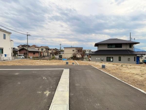 生駒郡斑鳩町龍田４丁目の土地