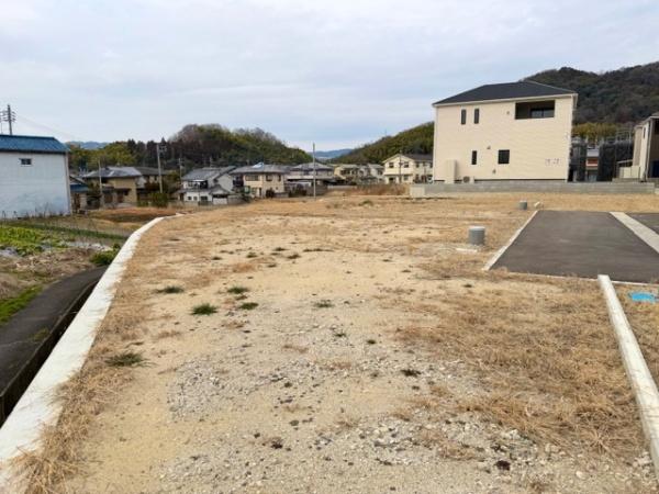 生駒郡斑鳩町龍田４丁目の土地