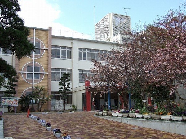 天理市柳本町7期　1号棟　新築戸建(天理市立柳本小学校)