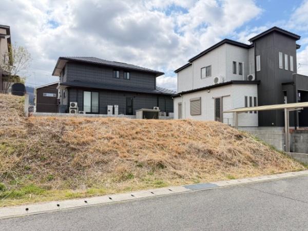 サニーヒルズ晴実台106号地　売土地