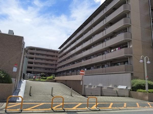 朝日プラザシティ南大和イーストウイングＤ棟